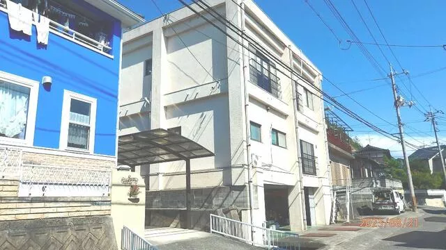 3-story, 8DK in Hiseicho Sango, Bizen City (Sango Station)