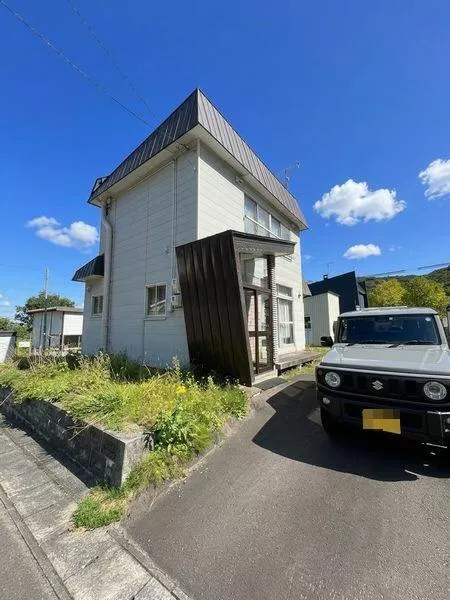 Otaru City Katsuraoka Town (Zenibako Station) 2-story 3LDK