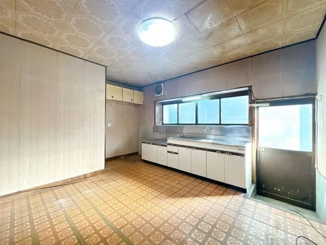 Limited-time sale until September 30 / Approximately 150m to Minami Hirata Elementary School (about a 2-minute walk)