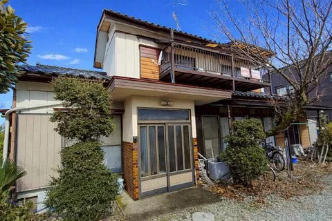 Chikusei-shi, Nishikata 2F 6DK

2,480,000 yen