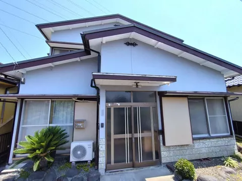 Fujishi Ishizaka (Yoshiwara-Honcho Station) 2-story 5DK