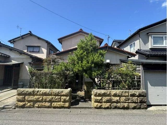 【Price revision!】 Great location about 5 minutes walk from Mikawa Station! Inquiries about renovation are welcome.