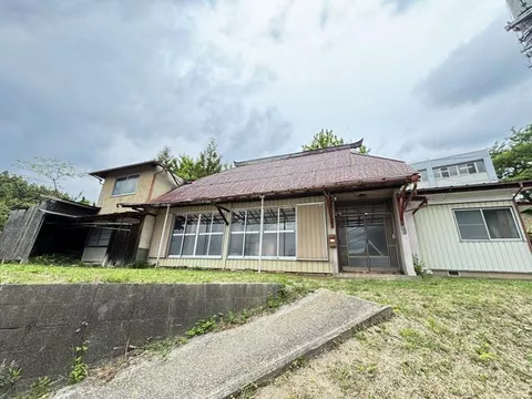 Nihonmatsu City, Enokido 1-chome (Nihonmatsu Station) 2-story building 3DK