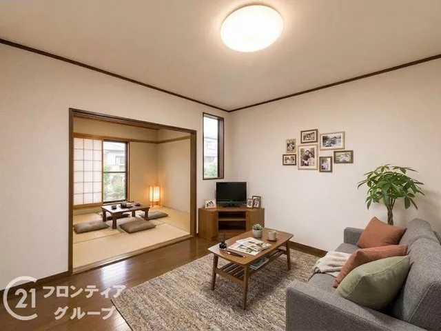 【3-story 3DK + large price change!】■Located about 11 minutes on foot from Keihan Main Line "Owadada"