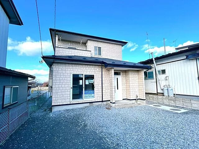 Used single-family home in Hachinohe City, Oaza Myoji, Azaman-yama