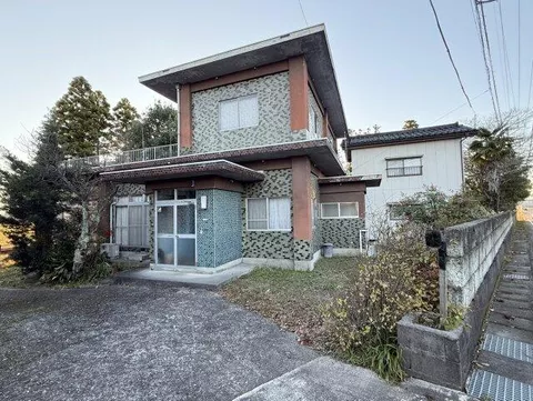 Nakaniikawa District, Tateyama Town, Izumi (Etchu Izumi Station), 2-story, 6SDK