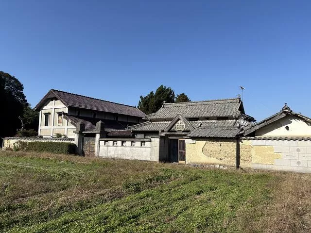 Mitoyo City, Zaida Town, Zaida Ue (Kurokawa Station) 2-story 10DK