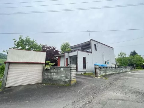 Yubari City, Nanbu Higashimachi (Shin-Yubari Station) 2-story 5SLDK