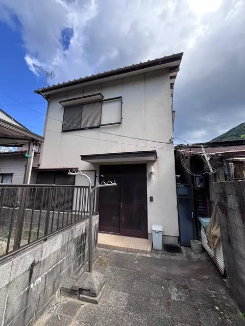 Kitakyushu City Moji Ward Inazumi 2-chome (Moji Station) 2-story 5DK