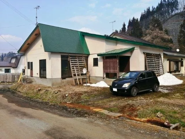 ■Relax and unwind from a day's fatigue in the hot springs■ A single-story home that is comfortable for people of all ages.