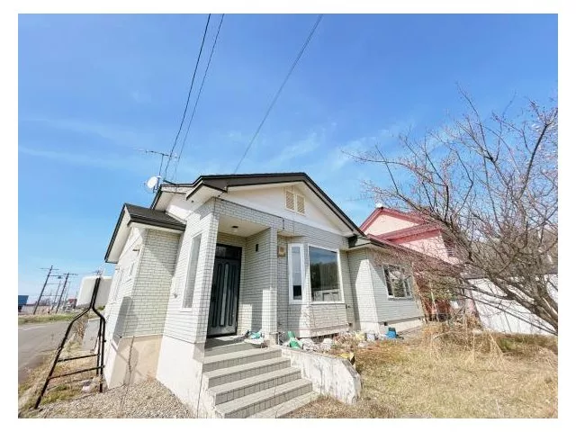 [Open House Held] Current sale until May 10 / Parking for 3 cars available / Front road width 8m / Garden