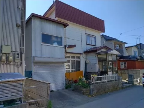 Aomori City Nakatsukuda 3-chome (Higashi-Aomori Station) 2-story 4DK