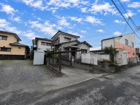 ☆The large commercial facility "Life Garden Tosu" nearby offers excellent convenience for daily life☆