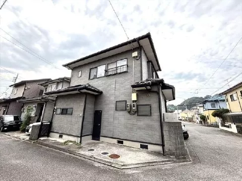 Matsuyama City, Kiyozumi 2-chome 2-story 5SLDK