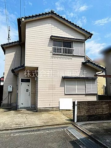 Used single-family home 13 minutes on foot from JR Dosan Line Enkyoji-guchi Station
