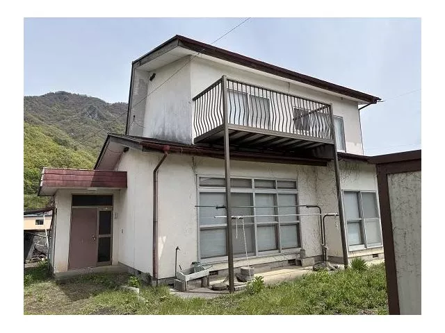 Kamishiojiri (Nishi Ueda Station) 4.8 million yen