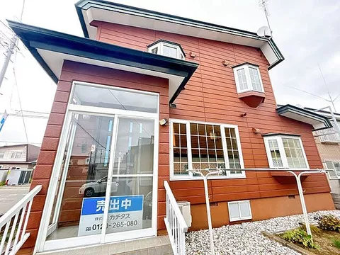 Used single-family home Nakagawa-gun Makubetsu-cho Satsunai Wakakusa-cho, single-family home