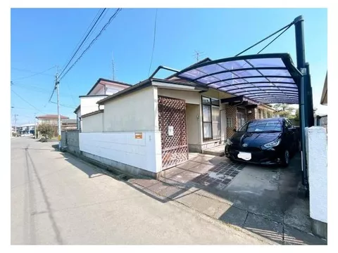 [Open House] Interior and exterior renovation planned / Parking for 2 cars available / Fresco Kikuchi Okawara store nearby