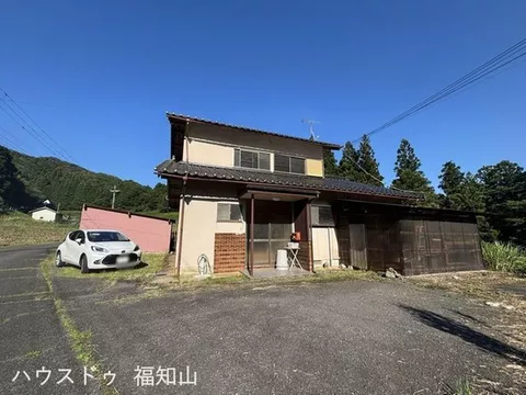 Oe Town, Busshoji (Oe Yamaguchi Naiku Station) 2.2 million yen