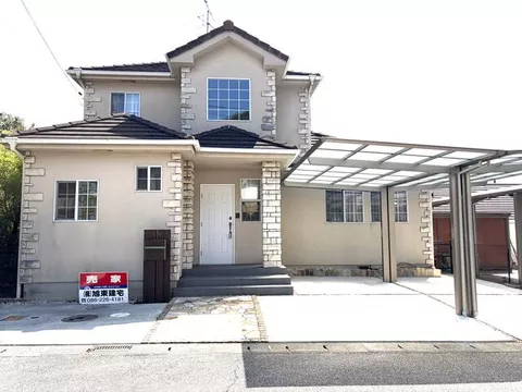 Okayama City, Higashi Ward, Megurocho (Otara Station) 2-story 4K