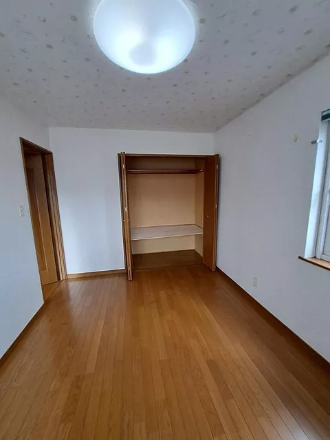 Used single-family home in Asahikawa City, Shunkodai 3-jo - Image 6