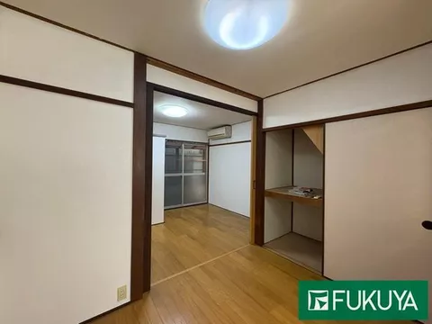 4.9 million yen (Shinokitaura, Umabori Station)