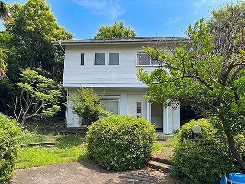 Used single-family home in Izu Kogen subdivision, Higashi Omuro area