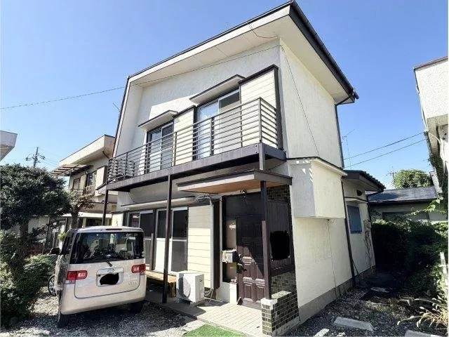 This property has been renovated internally