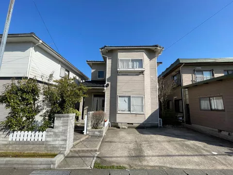 2-story building 4LDK in Dainofu 1-chome, Kahoku-gun, Nakanata-cho