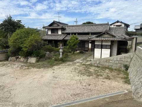 1-story, 7DK in Kamogata-cho Rokujoin-naka (Kamogata Station)