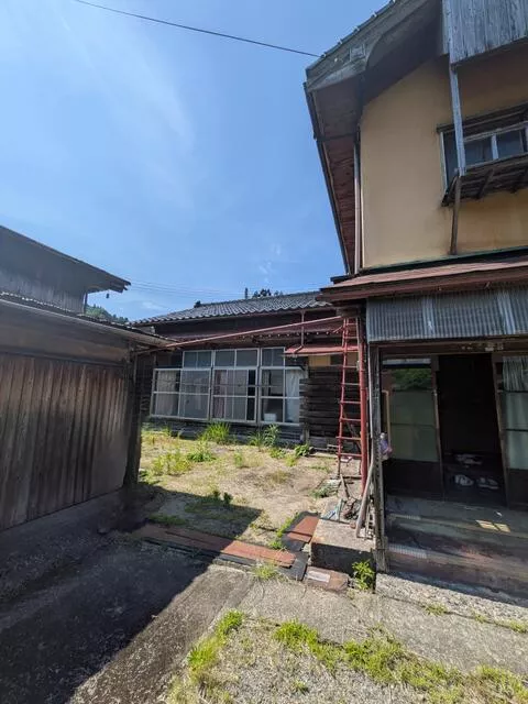 Higashikambara-gun, Aga Town, Shirazaki (Mikawa Station) 2-story building 5LDK