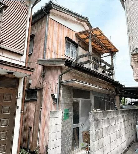 Kawaguchi City, Maekawa 4-chome (Warabi Station), two-story building, 4SK
