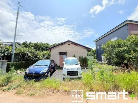 ◆Very popular! Affordable single-story house is now available!◆ Parking space secured for 3 cars!