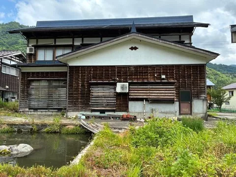 Minami-Uonuma City Nonaka (Itsukamachi Station) 2-story 3DK