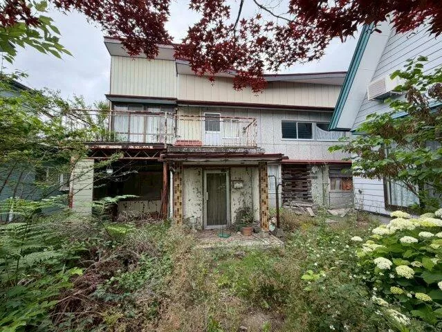 Yamagata County, Inawashiro Town, Shinmachi (Inawashiro Station) 2-story building 5DK