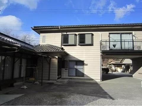 Hongō (Ina-Hongō Station) 12.8 million yen
