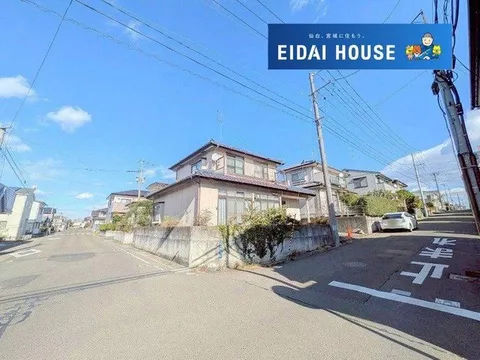 ■With room storage! ■Good sunlight due to being on a southwest corner lot!