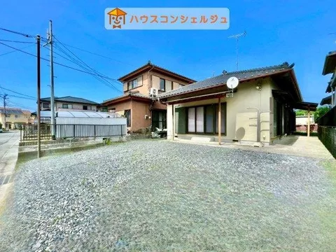 ☆Parking for 4 cars OK・Renovated property☆ All rooms are over 6 tatami mats! 3DK single-story building