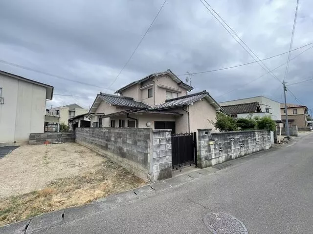 Fukushima City, Iizaka Town, Azuma Sakurase (Hanamizusaka Station) 2-story 5DK