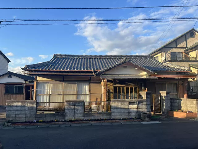Niihama City, Kikouchi Town 1-chome (Niihama Station) Single-story building 4DK