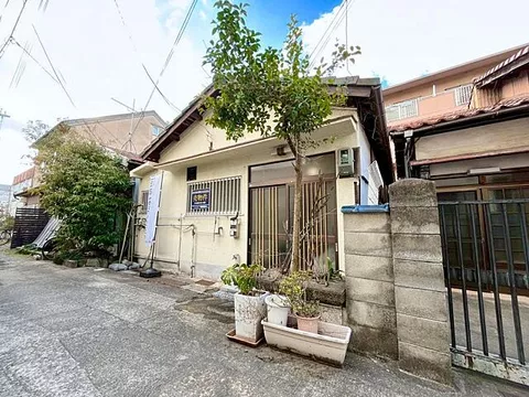 Used single-family home in Kishiwada City, Kamomachi 4-chome