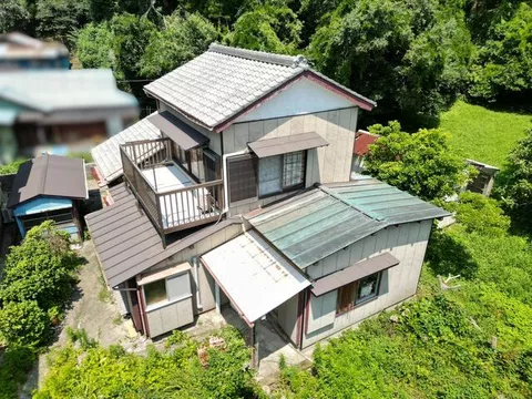 Katsuura City Sawakura (Katsuura Station) 2-story 7K