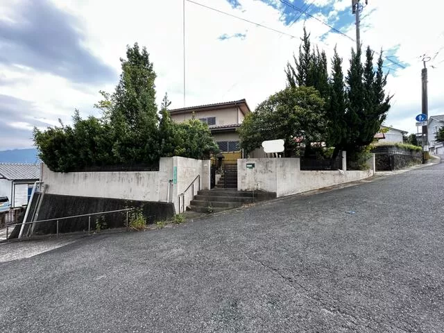 Nakama City, Tsutoya 2-chome (Tsutoya Station) 2-story building 4LDK