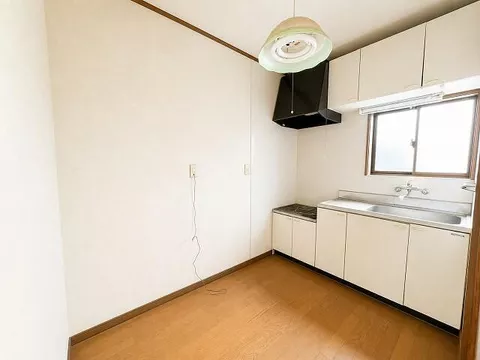 Honjo City, Kodama Town Kodama Minami 2-chome (Kodama Station) 2-story building 5SLDK