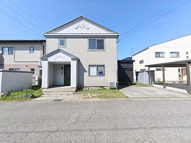 Used single-family home in Nakaniikawa-gun, Funahashi Village, Kunishige, used single-family home
