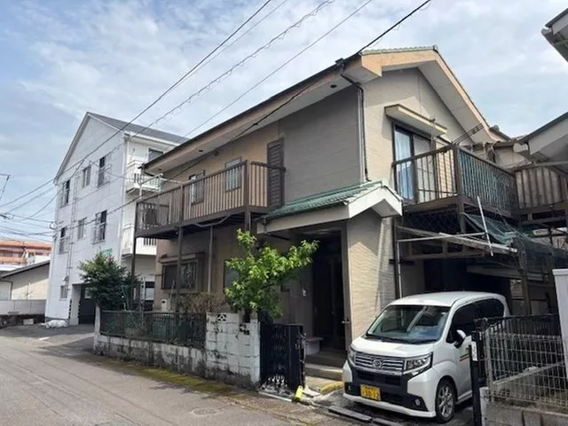 11.8 million yen, Kōkyū Minami 1 (Minami Miyazaki Station)