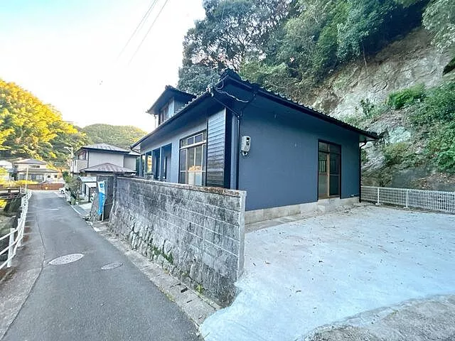 Used single-family home in Mikawa Town, Nagasaki City