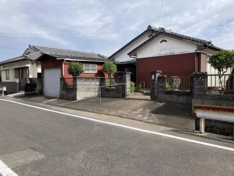 Miyakonojo City, Shimokawahigashi 1-chome (Miyakonojo Station) Single-story building 5DK