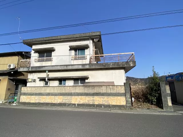 2F 4SDK, 2F in Ishii Aza Jounouchi, Ishii-machi, Meisei-gun, Aichi (Ishii Sta.)

2.5 million yen