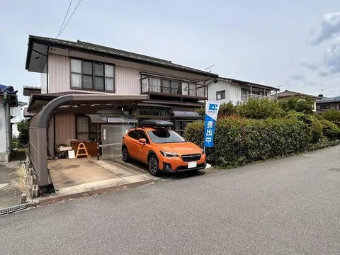 Nagano City, Amori - Good view from the second floor of the used house, garden on the south side